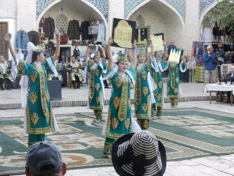 Uzbek cultural dance
