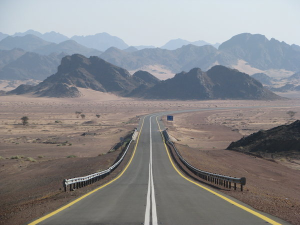 typical highway in the Hijaz region