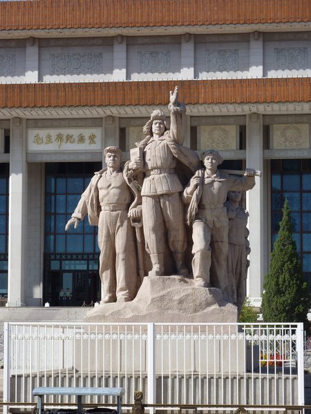 Mao's Statue