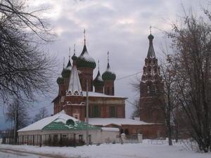 Church on ulitsa Bolshaya Oktyabr'skaya.