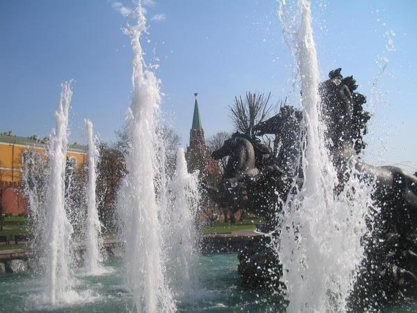 The horse fountain, Aleksandrovskii gardens.