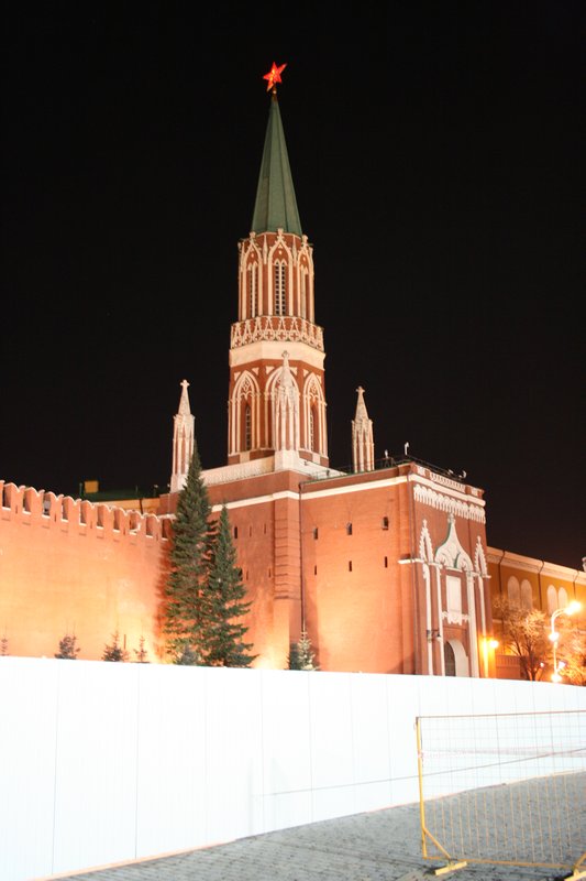 Lights are on at the Kremlin