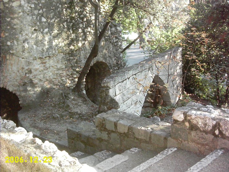 citadel ruins, Nice VIII