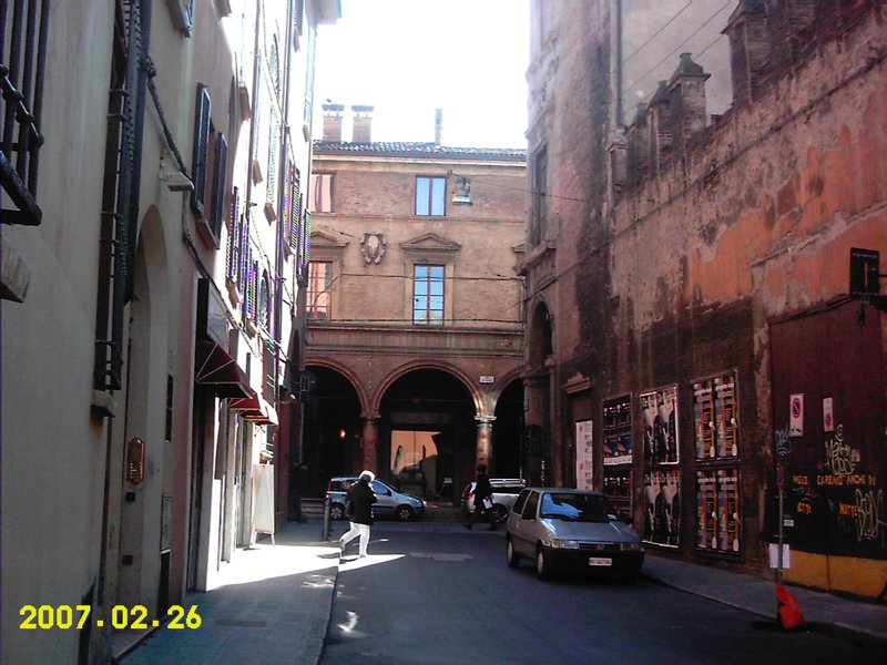 Random Buildings, Bologna