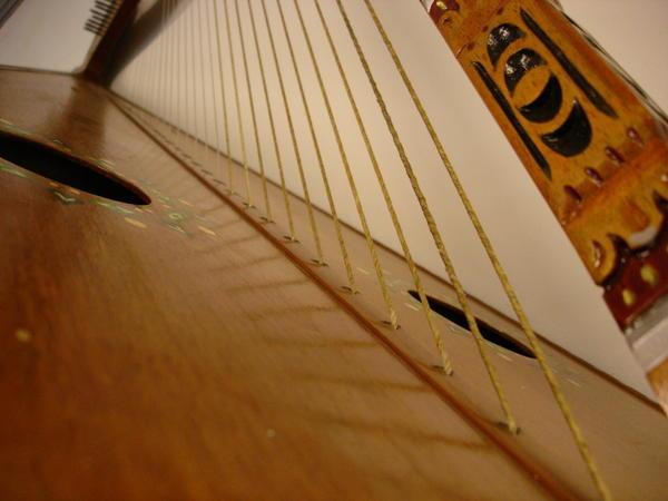 Peruvian harp