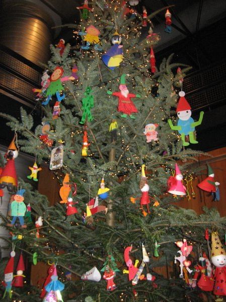 EPFL kid's Christmas tree