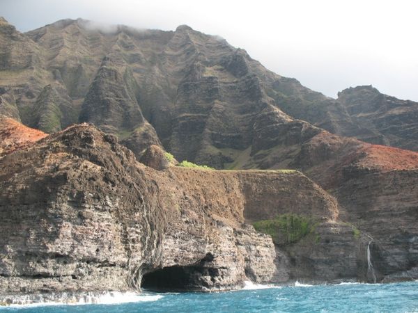 Sea Cave - Napali Coast in kauai