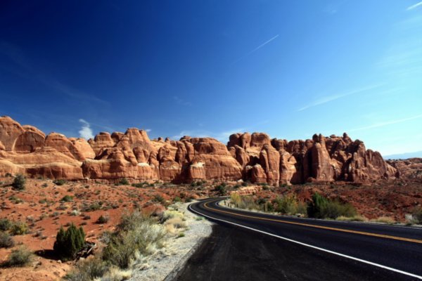 road in the Arches Park