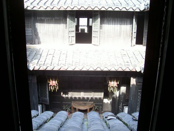 roof tops of small courtyards