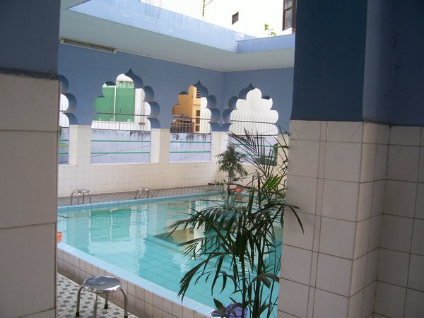 bathes at mosque
