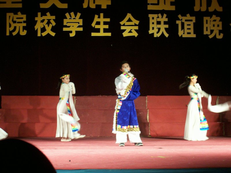 Tibetian dance