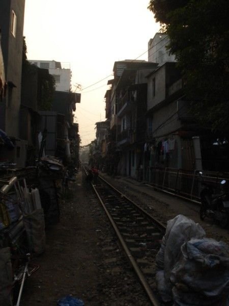 Railway line thru Hanoi's Old Quarter