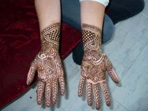 Henna Hands!