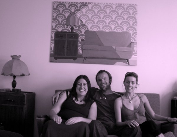 with our Couchsurfing host  /  con nuestra anfitriona del couchsurfing