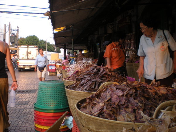 dried fish  /  pescado seco