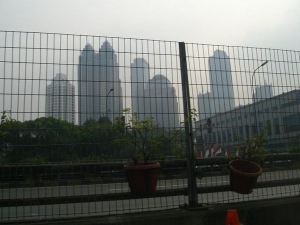 some not very good pics of the high rise buildings in Jakarta