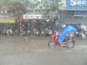 the v wet drive back to Hanoi