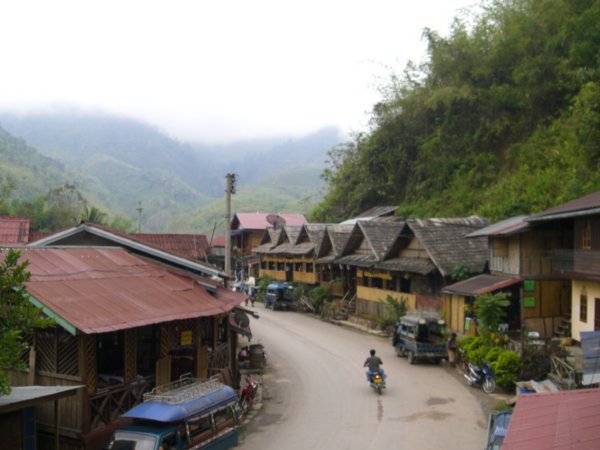 Pak Beng, our overnight stop