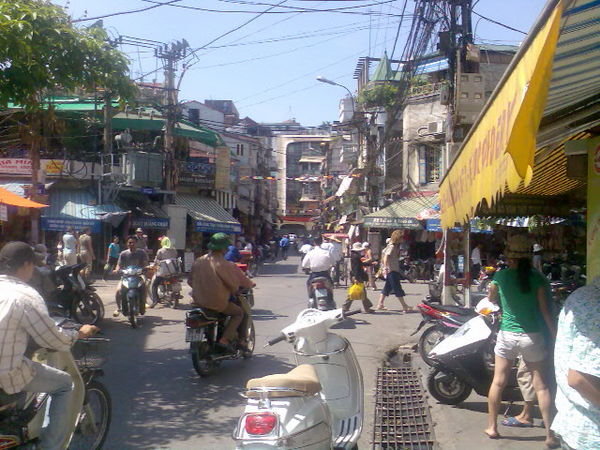 street of hanoi