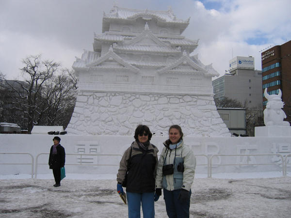 Hikone Castle snow sculpture