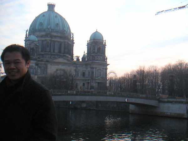 Will in front of the Berliner Dom