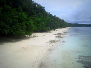Kakaban Island