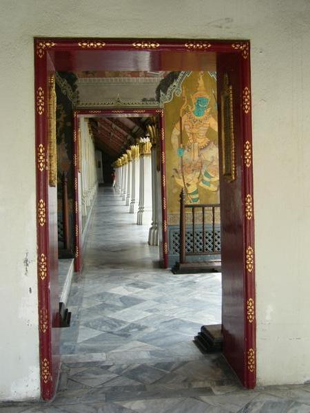 Inner hallway of the fence around Wat Phra Kaeo