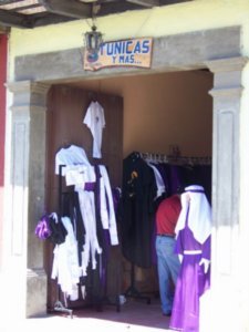 A robe shop "Tunicas y mas"