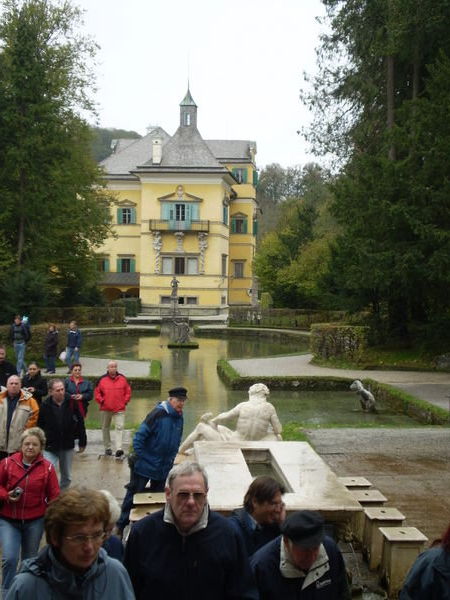 The water garden with a part of the castle in the background