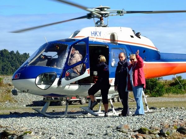 Colin and Margaret lift off to fly over and land on the Franz Josef glacier