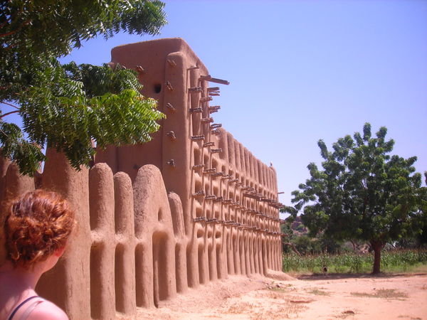 the mosque in Kani-Kombolé
