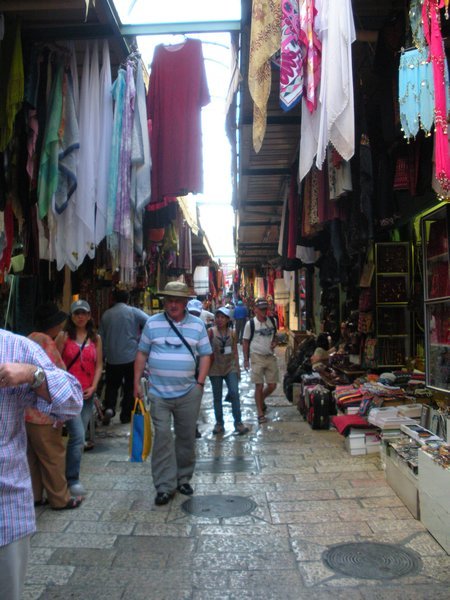 market in the Muslim quarter