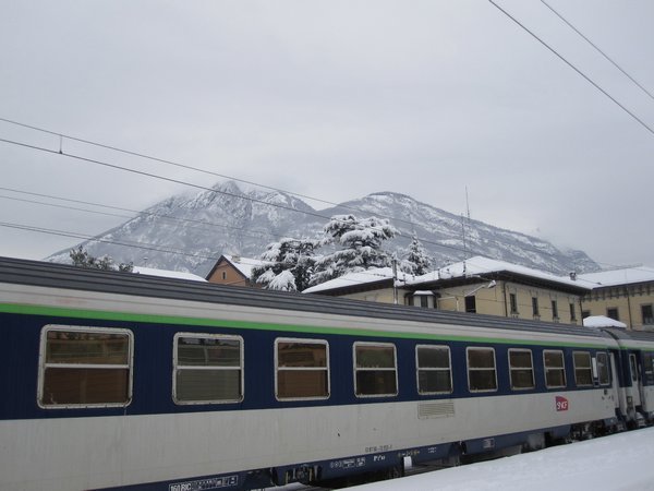 our train, the snow, the mountain = bad combination 