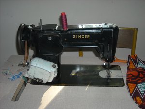 one of the ancient sewing machines