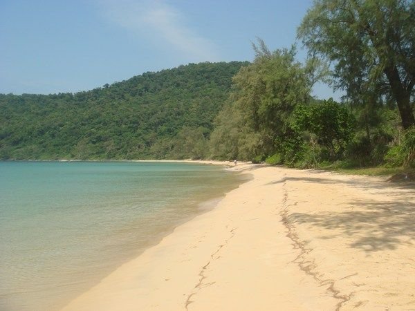 Ko Rong Saloem beach