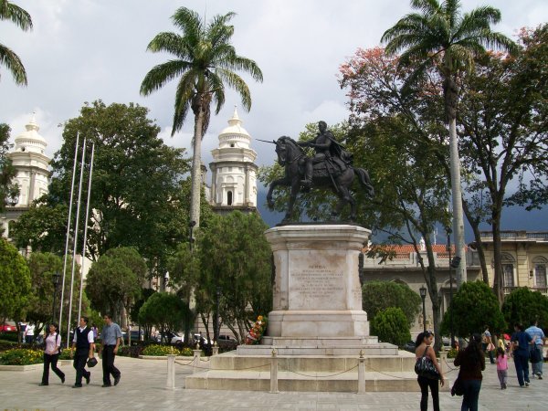 Bolivar Plaza Merida