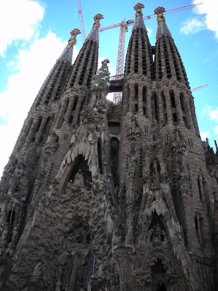 Tämä on se Gaudin (Iisakin) kirkko