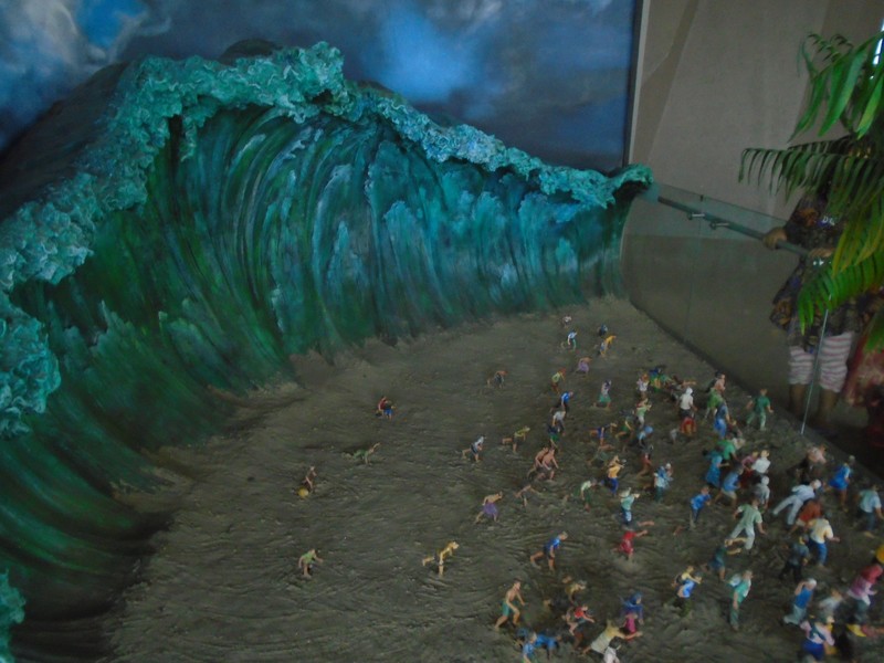 To scale model of the wave reaching the beach