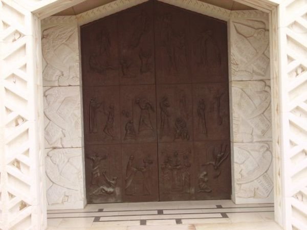 Side door of the Basilica