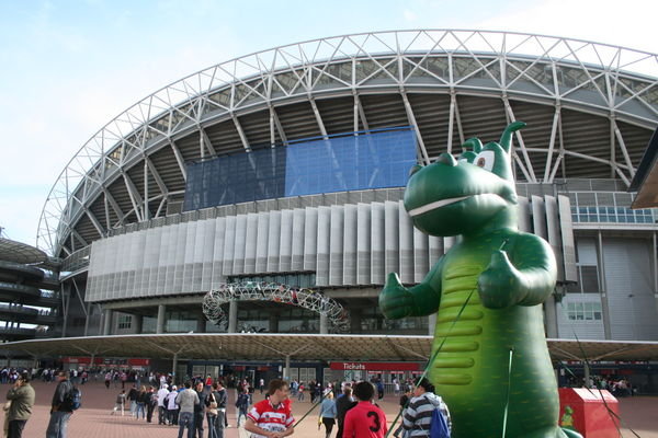 Big inflatable Dragon - Sydney Olympic Stadium