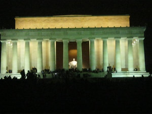 Lincoln at night
