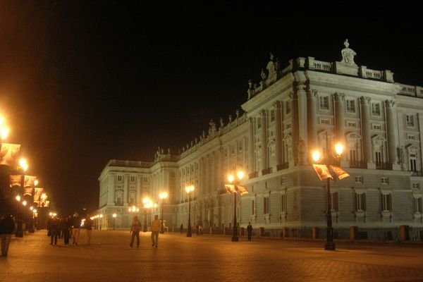 Palacio Real at night