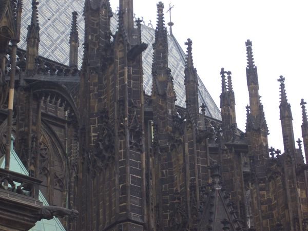 flying buttresses 