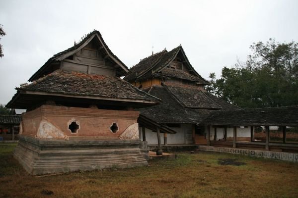 old temple in Uotai