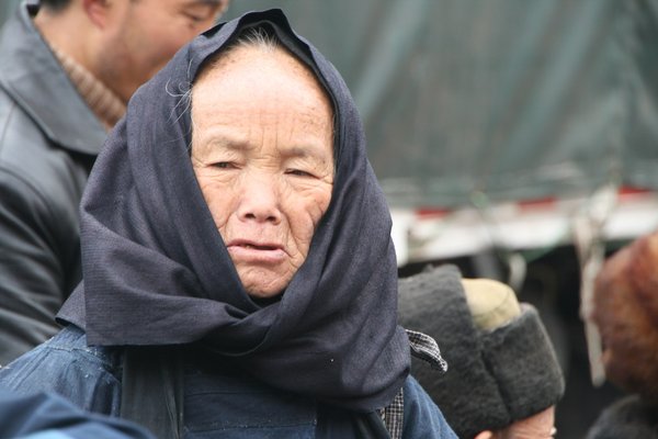 Buyi woman