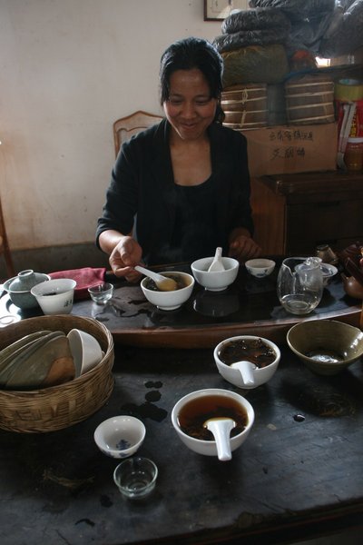 Xiao Ai and her tea