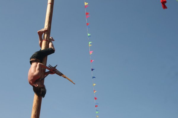 the pole climbing