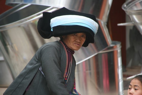 Pian Miao woman