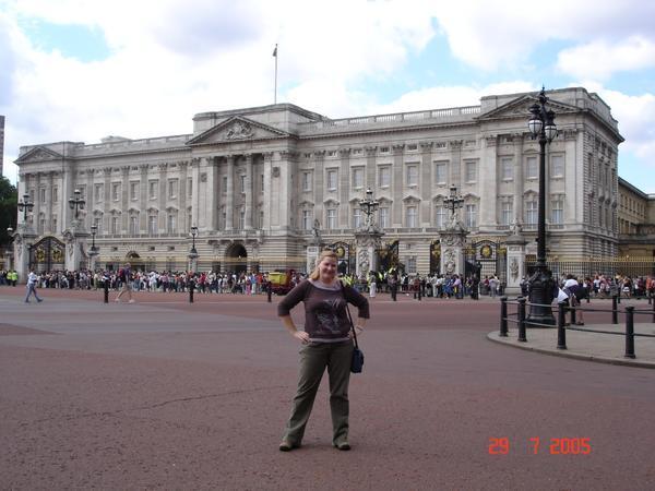 Hanging out at Buckingham Palace