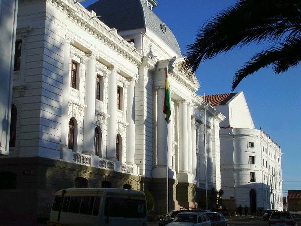 The Supreme Court, Sucre